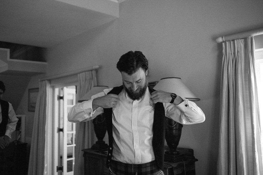 Jani B_Documentary Wedding Photographer_Cape Town_Franschhoek Wedding_Haute Cabrierre-9